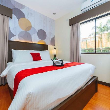 Reddoorz Premium @ Sta Rosa Tagaytay Road Ξενοδοχείο Silang Εξωτερικό φωτογραφία