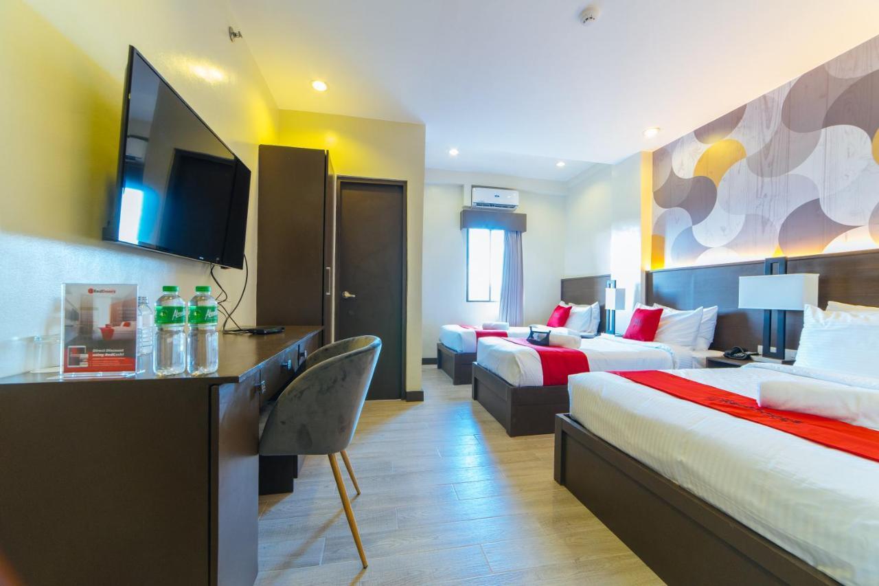 Reddoorz Premium @ Sta Rosa Tagaytay Road Ξενοδοχείο Silang Εξωτερικό φωτογραφία