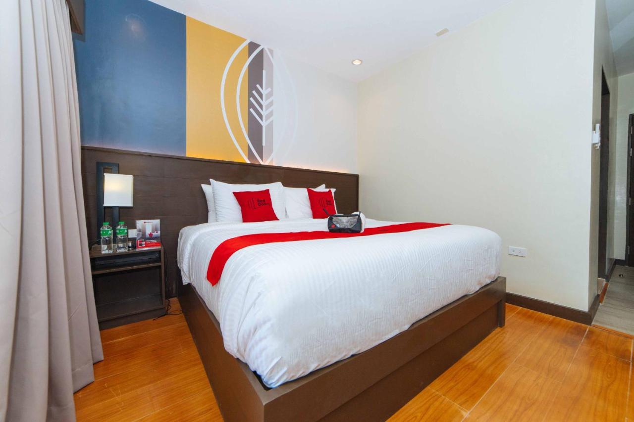 Reddoorz Premium @ Sta Rosa Tagaytay Road Ξενοδοχείο Silang Εξωτερικό φωτογραφία