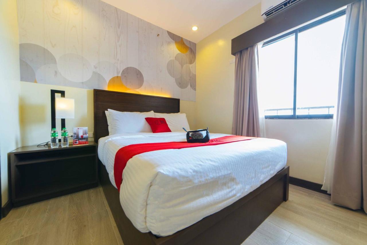 Reddoorz Premium @ Sta Rosa Tagaytay Road Ξενοδοχείο Silang Εξωτερικό φωτογραφία