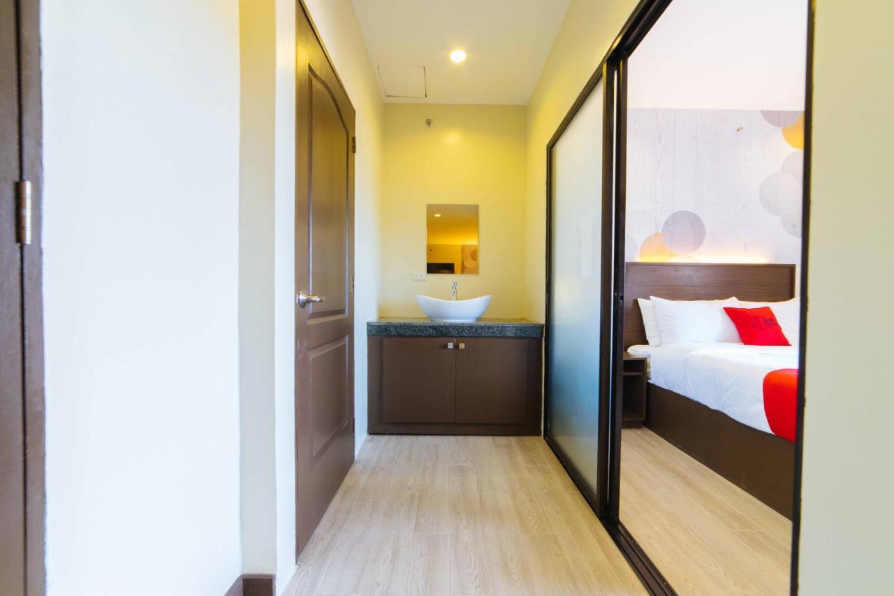 Reddoorz Premium @ Sta Rosa Tagaytay Road Ξενοδοχείο Silang Εξωτερικό φωτογραφία