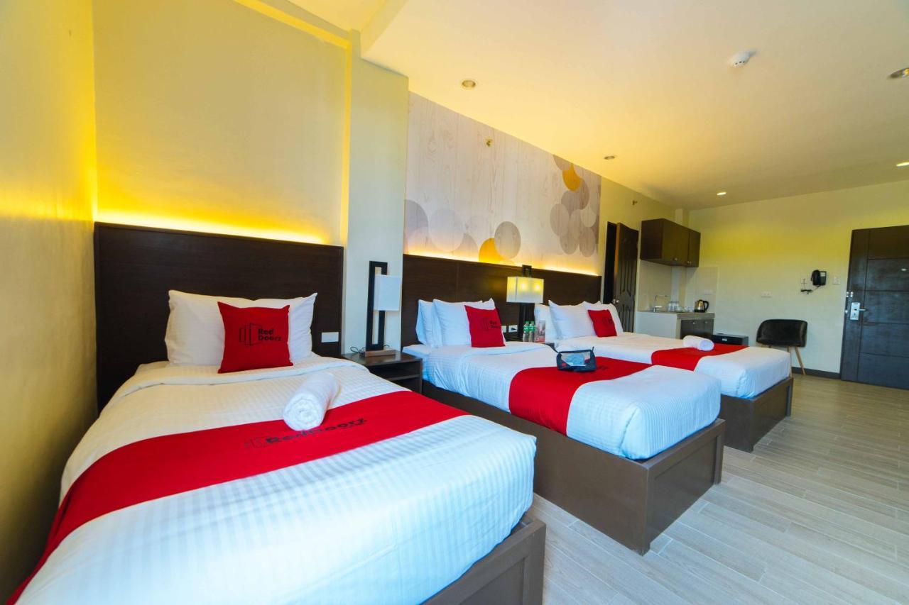Reddoorz Premium @ Sta Rosa Tagaytay Road Ξενοδοχείο Silang Εξωτερικό φωτογραφία