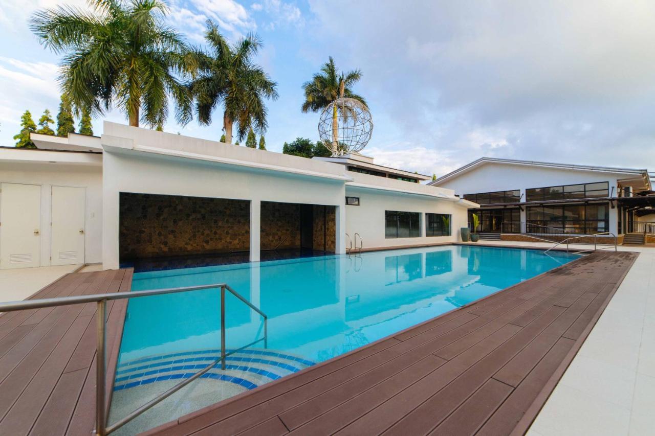 Reddoorz Premium @ Sta Rosa Tagaytay Road Ξενοδοχείο Silang Εξωτερικό φωτογραφία