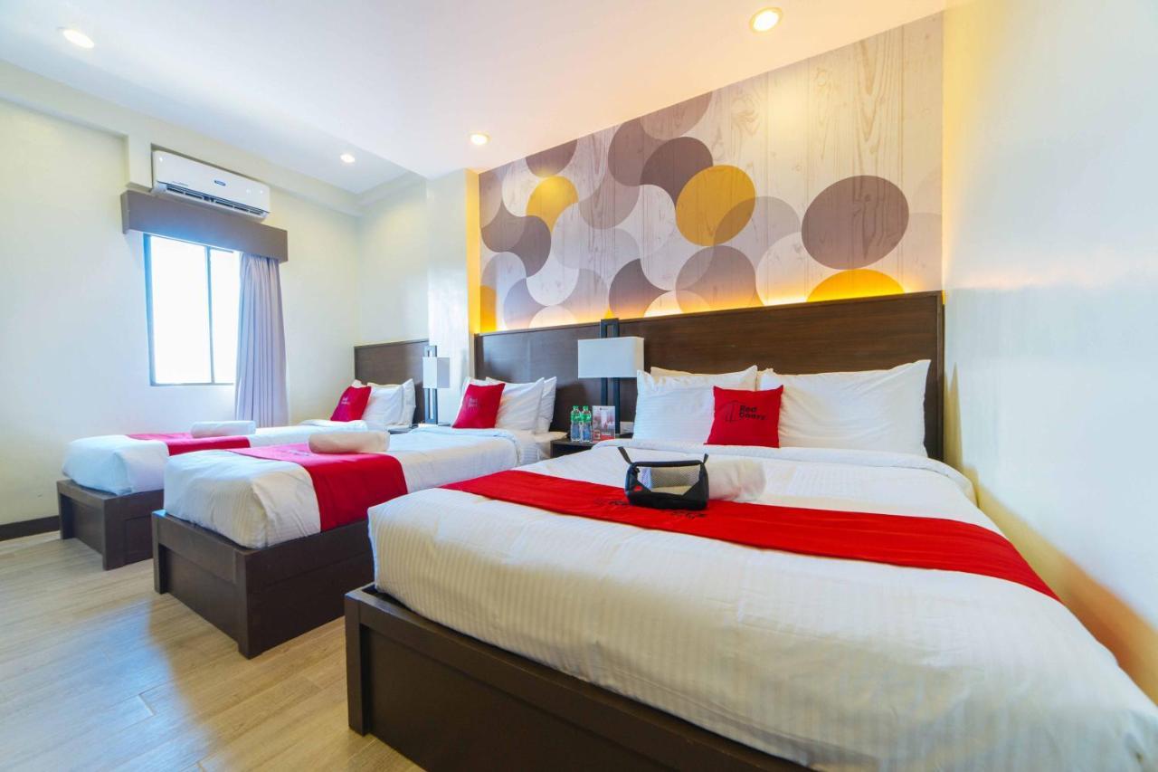 Reddoorz Premium @ Sta Rosa Tagaytay Road Ξενοδοχείο Silang Εξωτερικό φωτογραφία