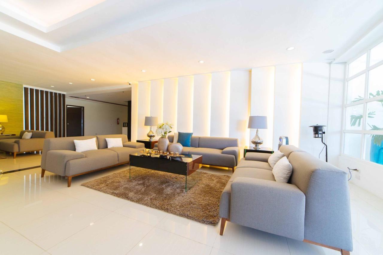 Reddoorz Premium @ Sta Rosa Tagaytay Road Ξενοδοχείο Silang Εξωτερικό φωτογραφία