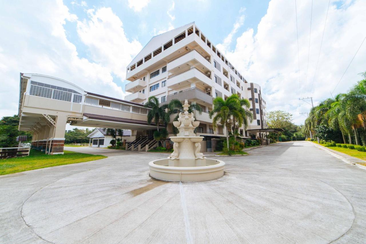 Reddoorz Premium @ Sta Rosa Tagaytay Road Ξενοδοχείο Silang Εξωτερικό φωτογραφία