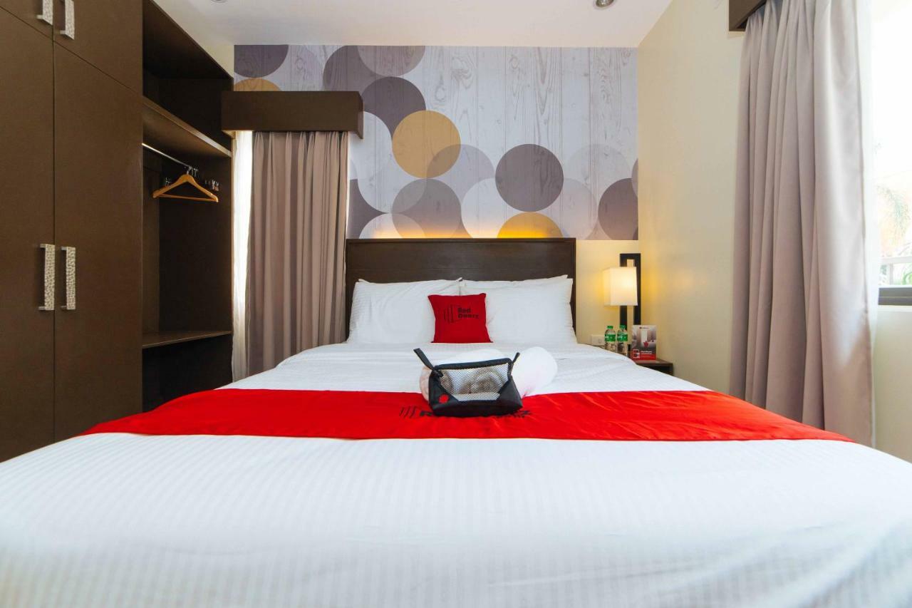 Reddoorz Premium @ Sta Rosa Tagaytay Road Ξενοδοχείο Silang Εξωτερικό φωτογραφία