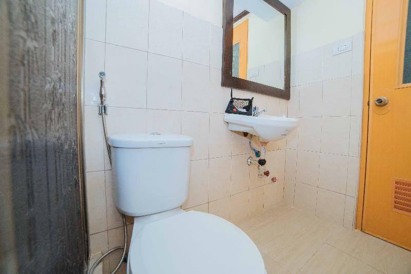Reddoorz Premium @ Sta Rosa Tagaytay Road Ξενοδοχείο Silang Εξωτερικό φωτογραφία